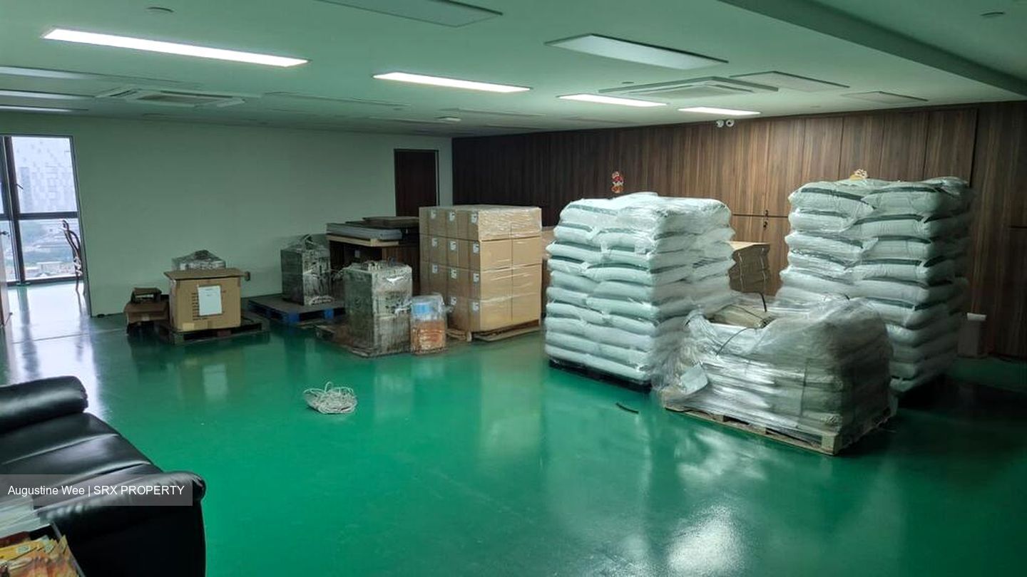 REVV (D22), Factory #460318841